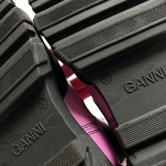 GANNI Cleated Mid Chelsea Boot Cyclamen Pink Size EU 37 US 7 - Picture 9 of 11